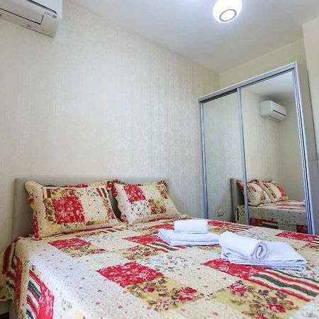 De Lux Apartments Petrovac Exteriör bild