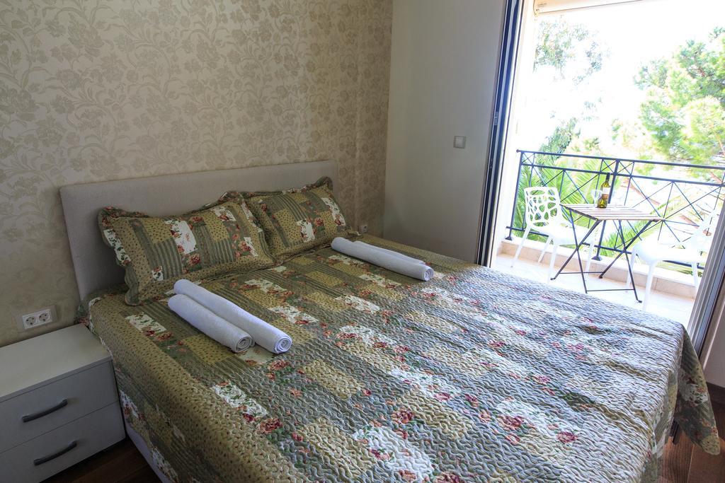 De Lux Apartments Petrovac Exteriör bild