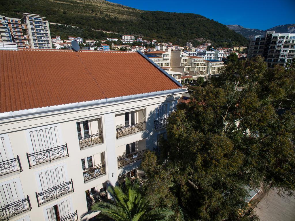 De Lux Apartments Petrovac Exteriör bild