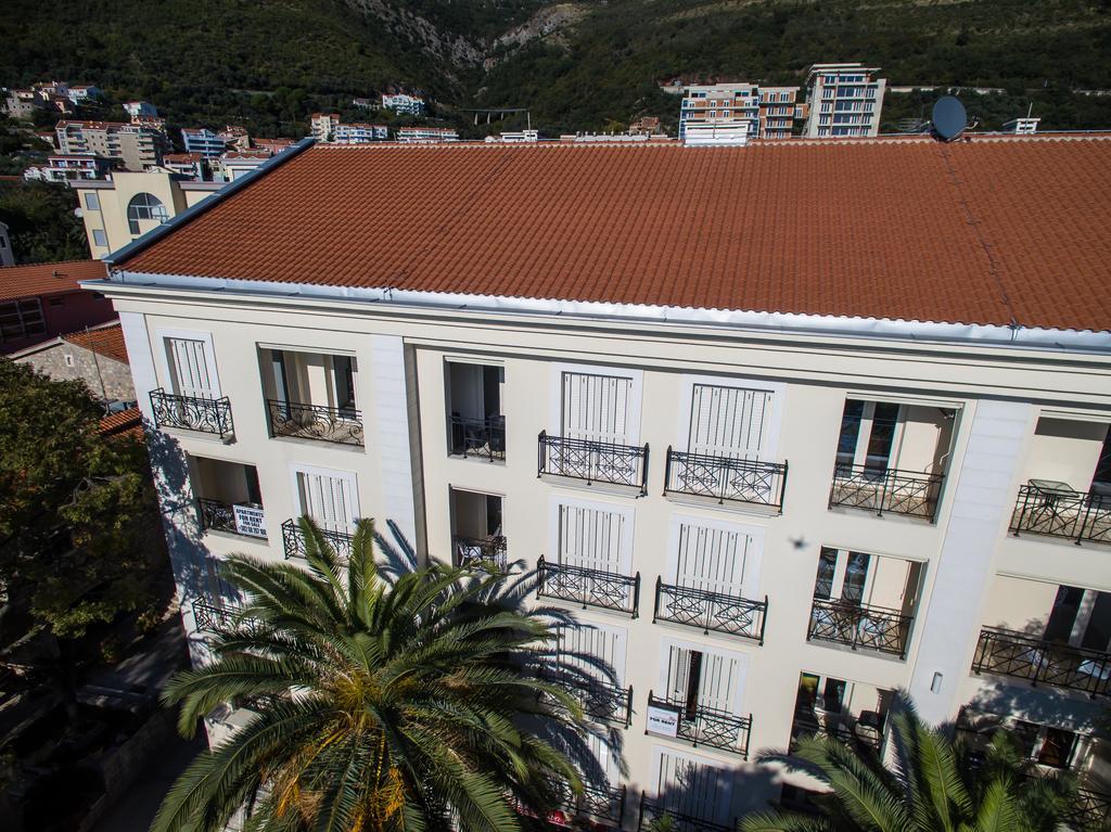 De Lux Apartments Petrovac Exteriör bild